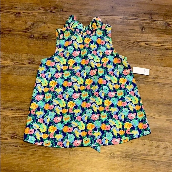 Crown and Ivy Sleeveless Ruffle Neck Floral Top - Picture 2 of 8